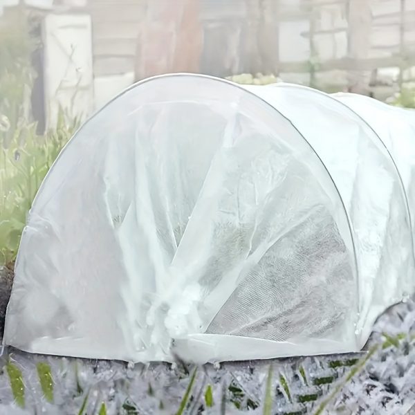 A Plant Winter Frost Protection Cover - Suitable for Insulating Plants, Trees, And Vegetables - Breathable Design, Ideal for Home Gardens And Farms